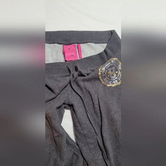 PINK Victoria's Secret Gray Sweatpants with Gold Lettering - Picture 5 of 8